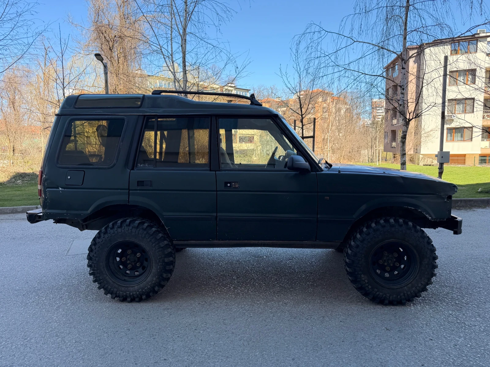 Land Rover Discovery 2.5tD / 33  ГУМИ / ЛЕБЕДКА, снимка 8 - Автомобили и джипове - 54140220