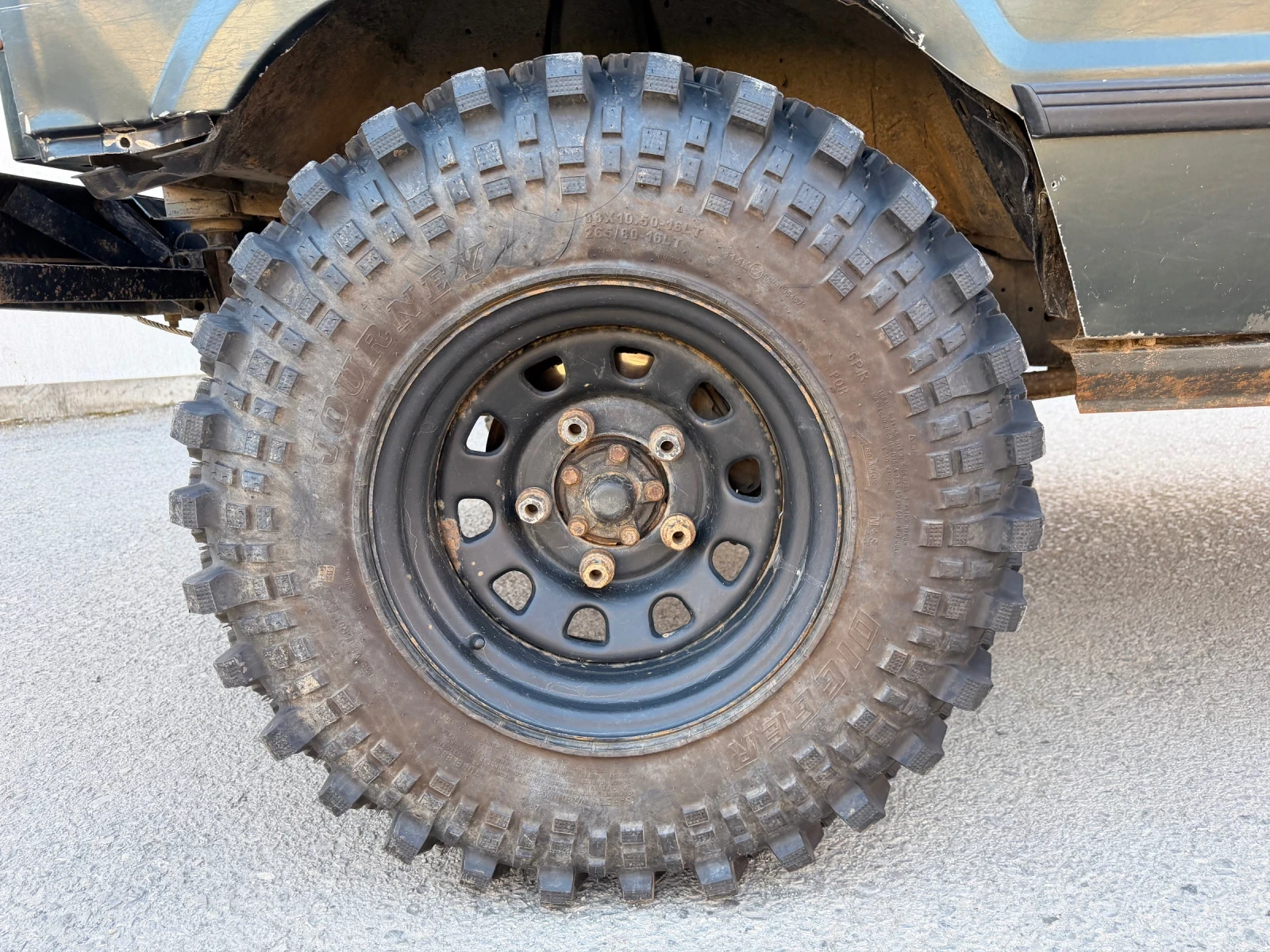 Land Rover Discovery 2.5tD / 33  ГУМИ / ЛЕБЕДКА, снимка 15 - Автомобили и джипове - 54140220