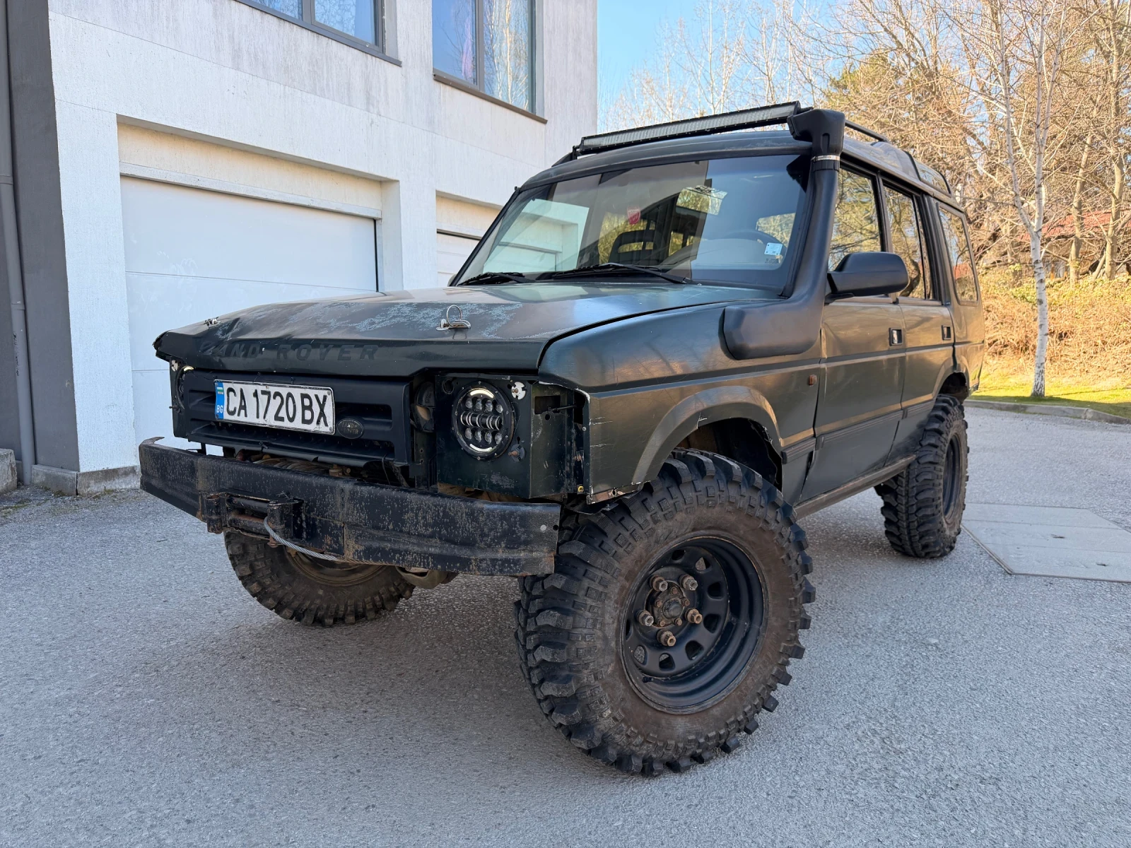 Land Rover Discovery 2.5tD / 33  ГУМИ / ЛЕБЕДКА, снимка 3 - Автомобили и джипове - 54140220