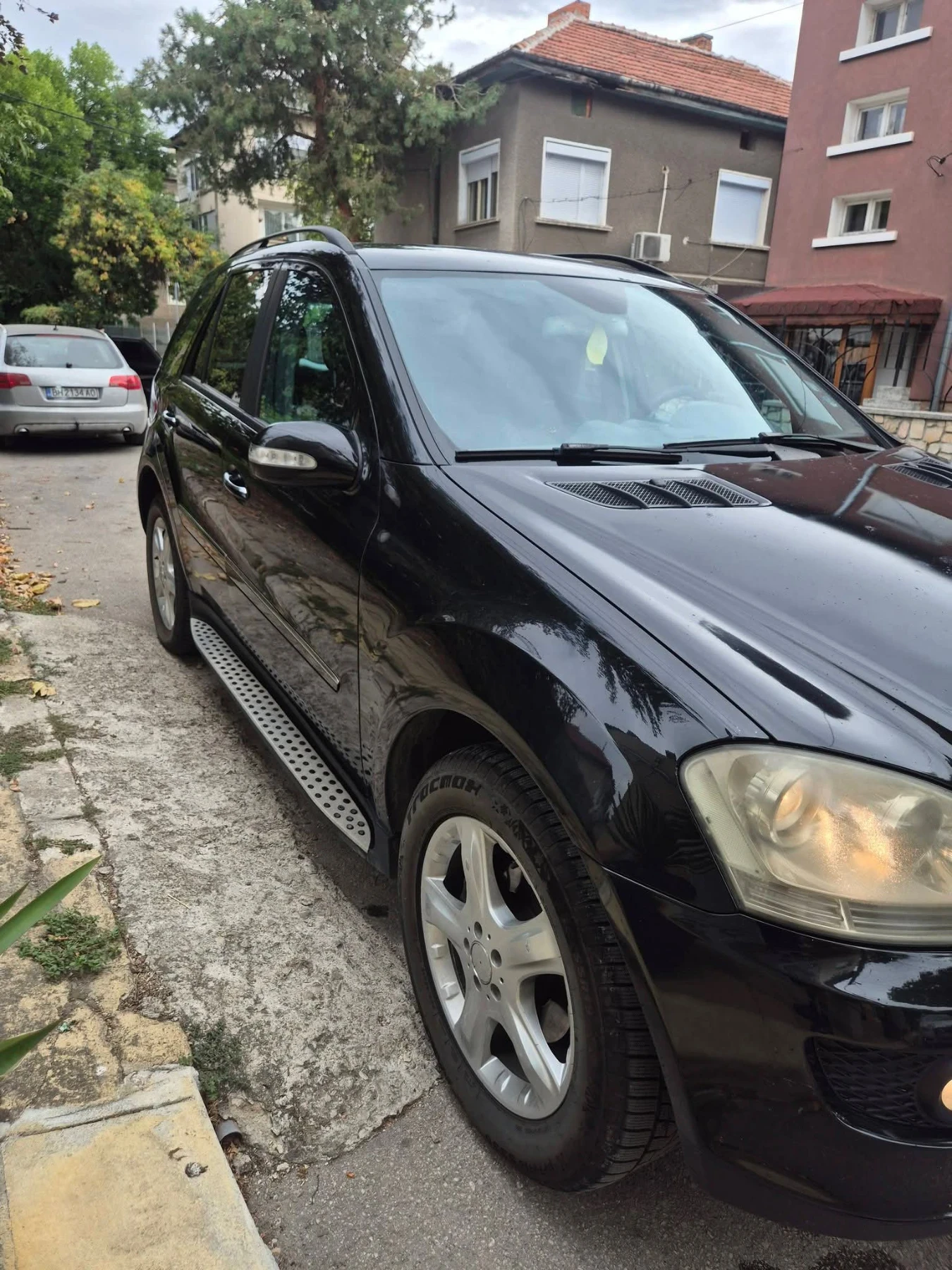 Mercedes-Benz ML 320, снимка 3 - Автомобили и джипове - 56608172