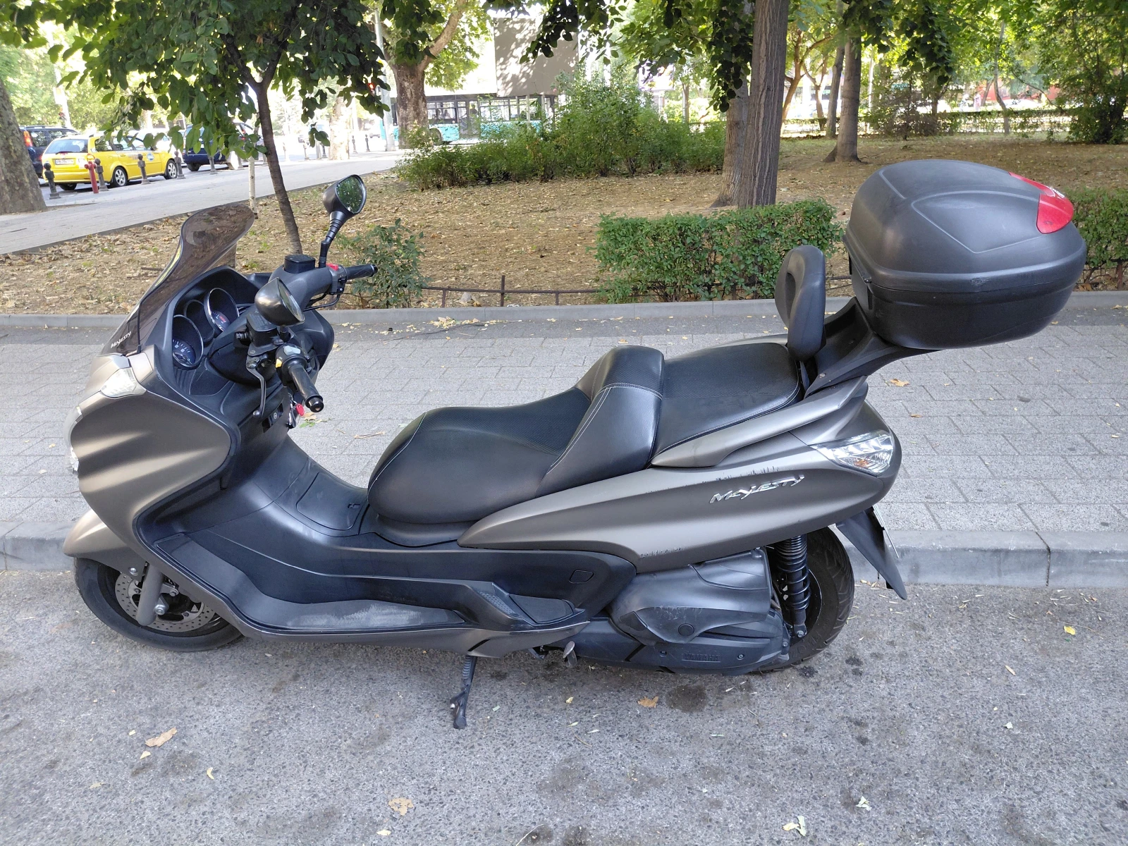 Yamaha Majesty 400, снимка 4 - Мотоциклети и мототехника - 53704403