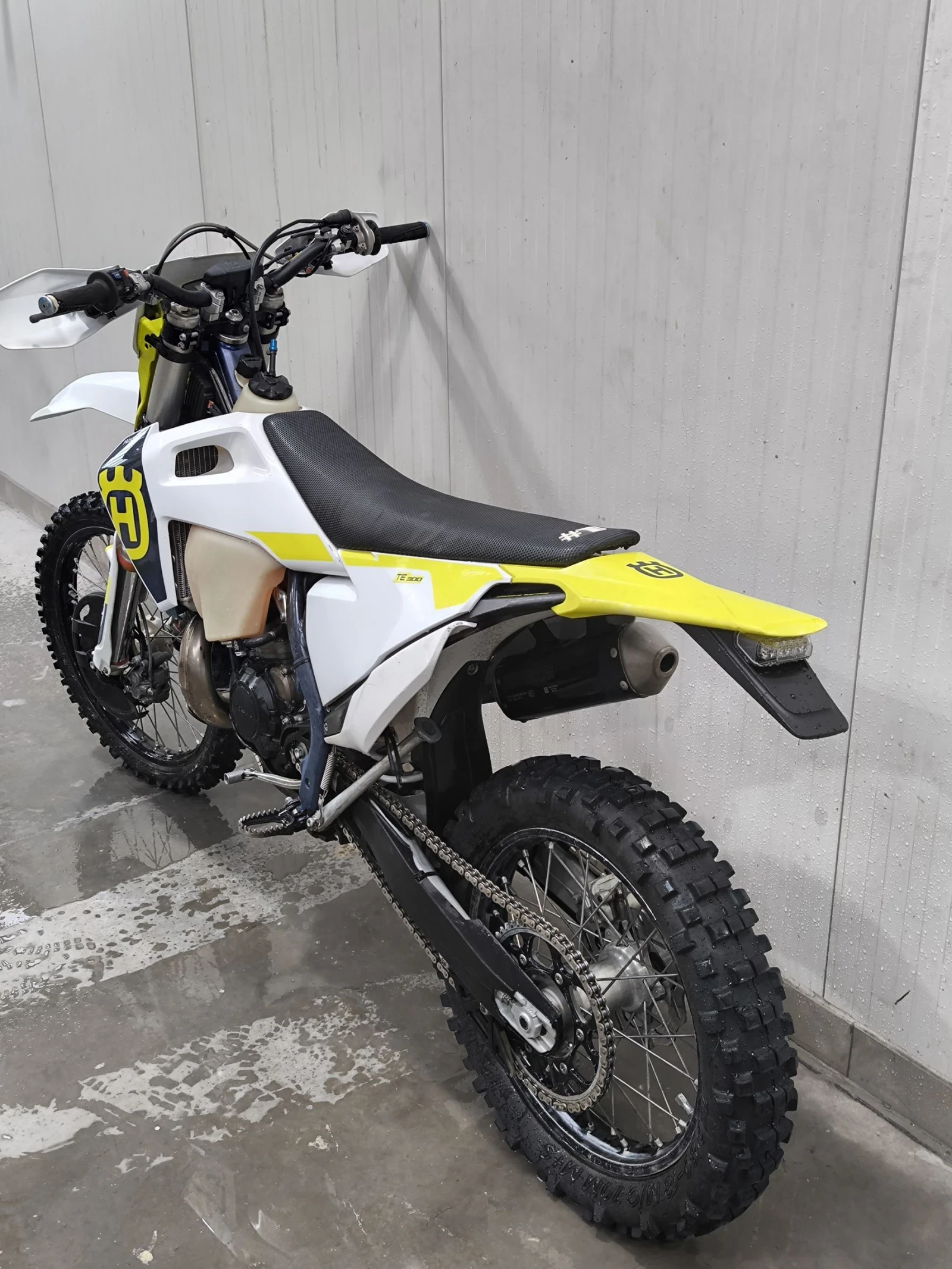 Husqvarna TE 300 tpi, снимка 3 - Мотоциклети и мототехника - 54208334