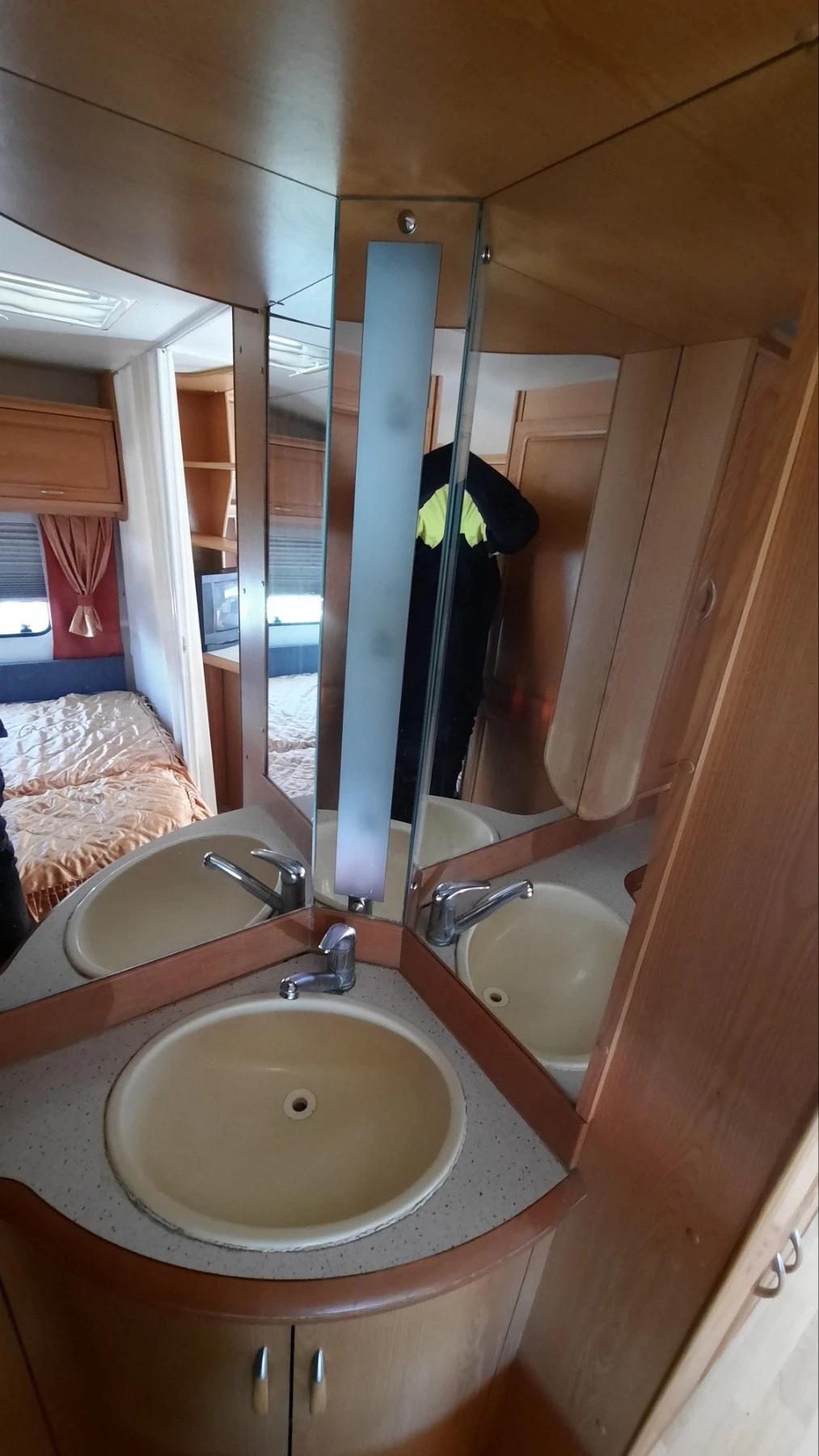 Каравана Hobby Prestige 720 - изображение 9