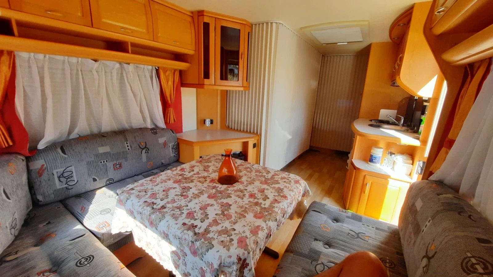 Каравана Hobby Prestige 720 - изображение 8