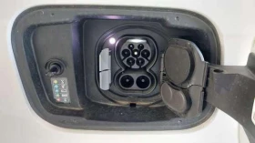 BMW iX1 30 - xDrive - Electric, снимка 12