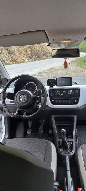 Обява за продажба на VW Up ~7 500 лв. - изображение 11