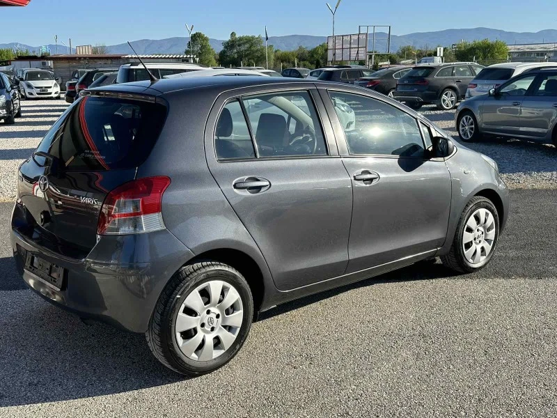 Toyota Yaris 1.33i, снимка 4 - Автомобили и джипове - 45217608