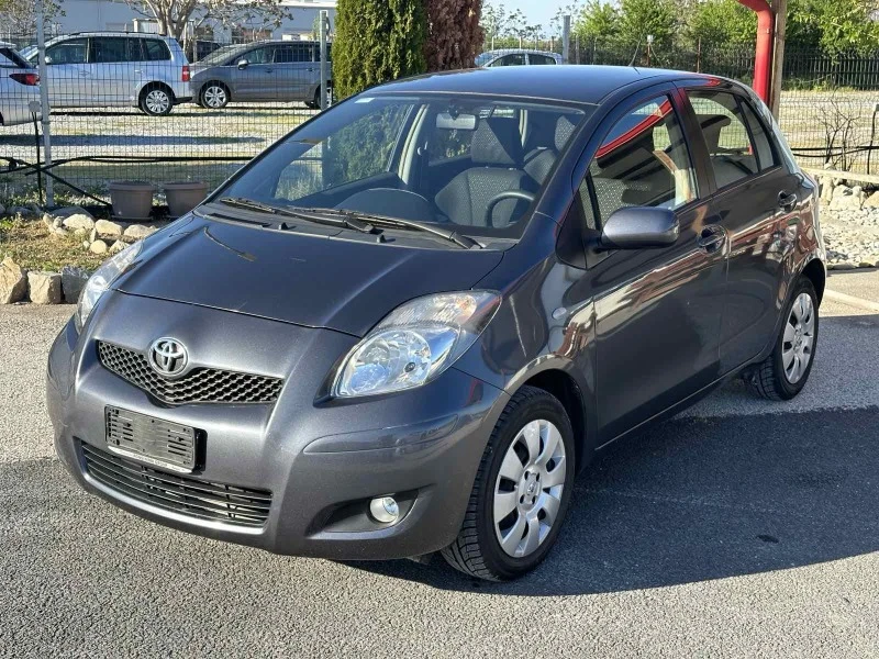 Toyota Yaris 1.33i, снимка 1 - Автомобили и джипове - 45217608