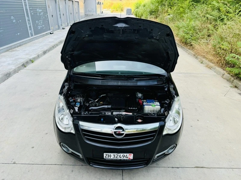 Opel Agila 1.2i Swiss Automat, снимка 4 - Автомобили и джипове - 47433426