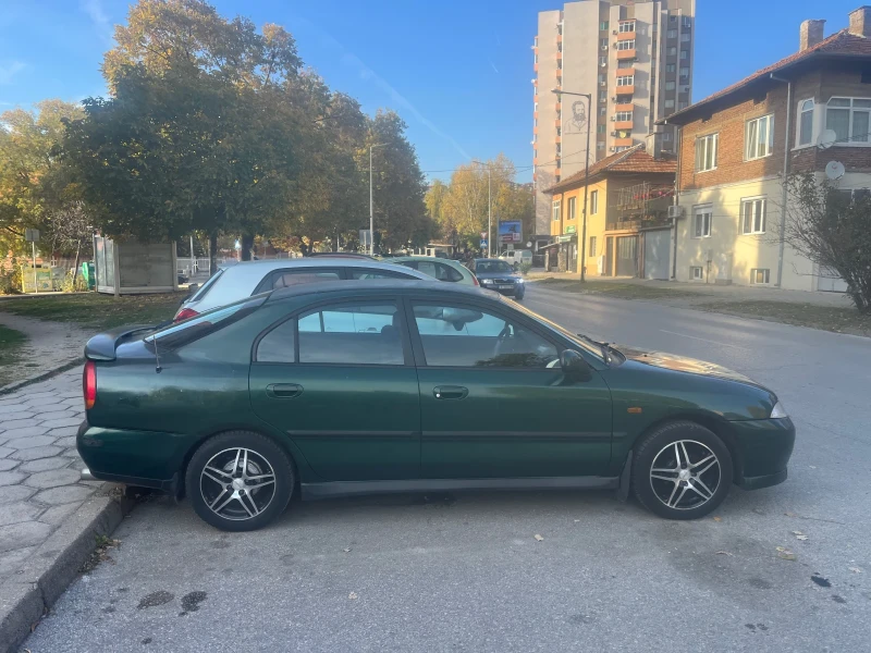 Mitsubishi Carisma, снимка 6 - Автомобили и джипове - 47620364