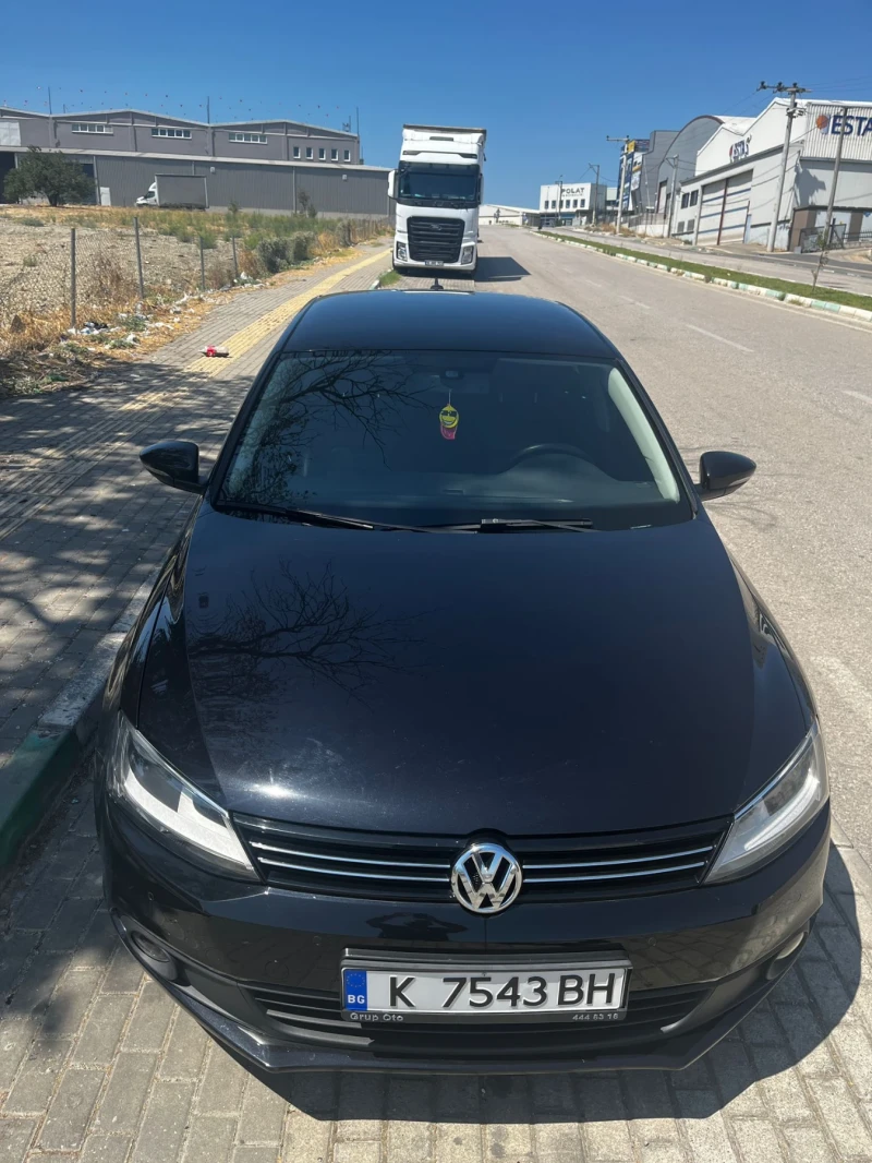 VW Jetta, снимка 10 - Автомобили и джипове - 47796551