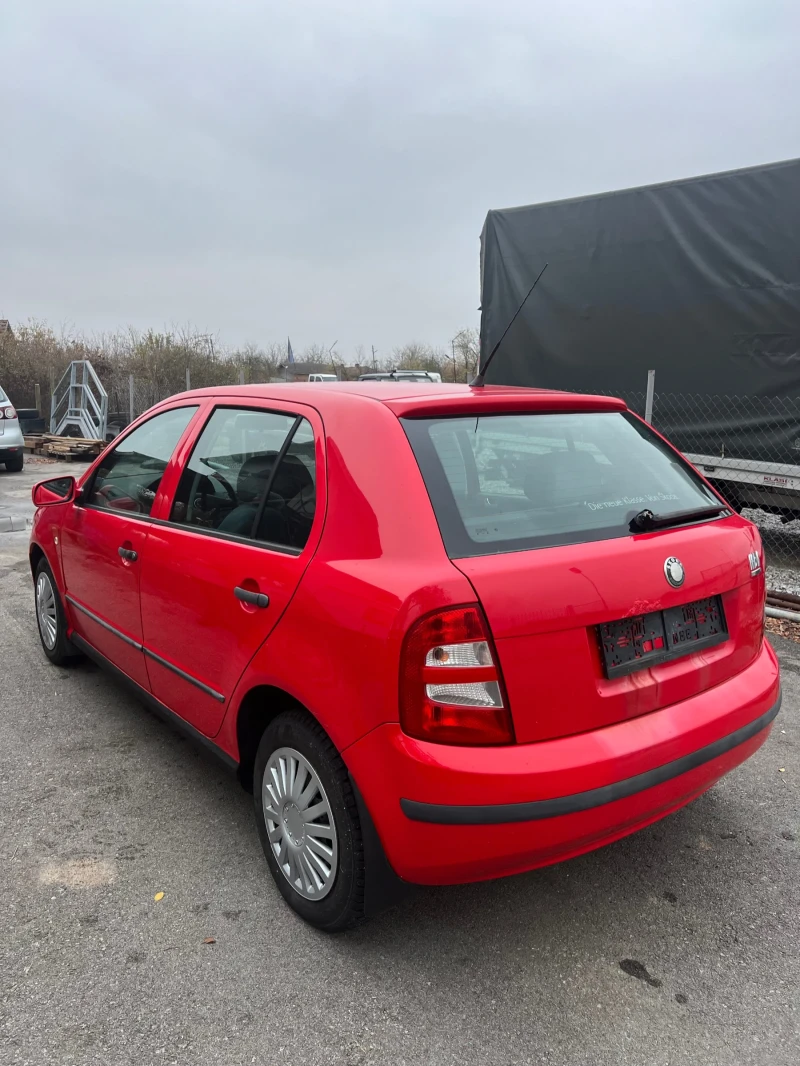 Skoda Fabia 1.4MPI, снимка 8 - Автомобили и джипове - 48132964