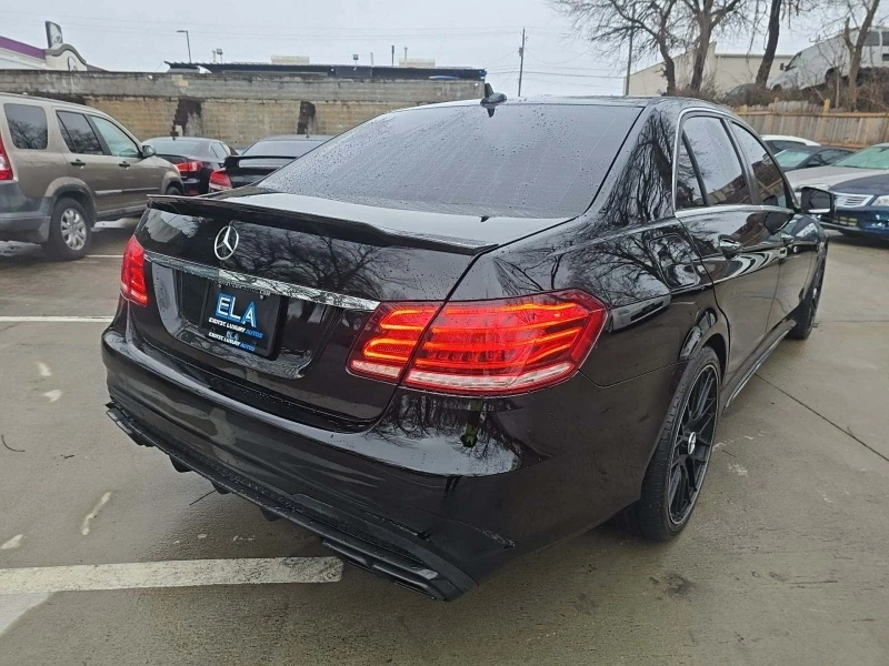 Mercedes-Benz E 350 Sport пакет* Шибедах* MultiBeam LED* harman/kardon, снимка 3 - Автомобили и джипове - 48979979