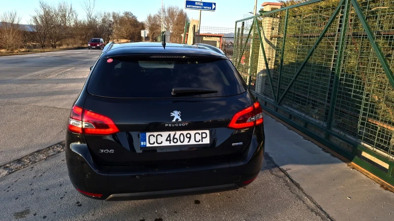 Peugeot 308, снимка 1 - Автомобили и джипове - 49348593