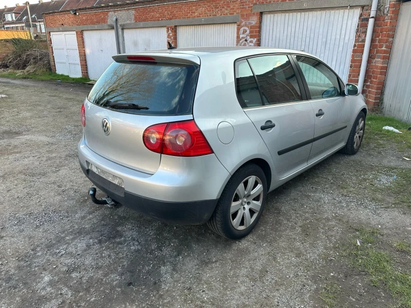 VW Golf, снимка 4 - Автомобили и джипове - 49525284