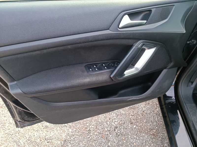 Peugeot 308 1.6HDI ACTIVE EURO 5 , снимка 9 - Автомобили и джипове - 50063165