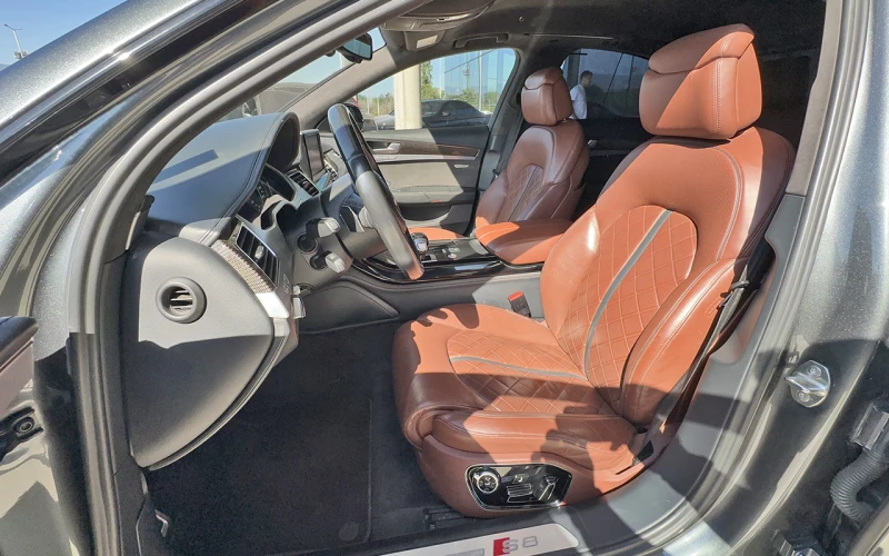 Audi S8 4.0 TFSI quattro, снимка 6 - Автомобили и джипове - 51342087