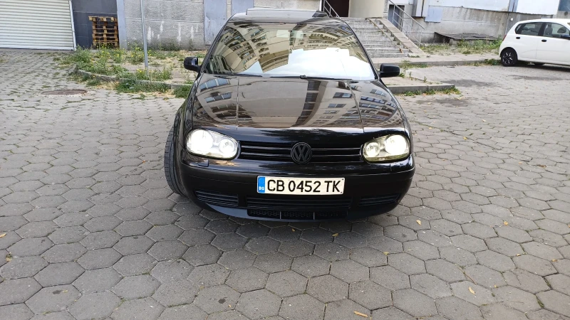 VW Golf Цял за части, снимка 2 - Автомобили и джипове - 52394935