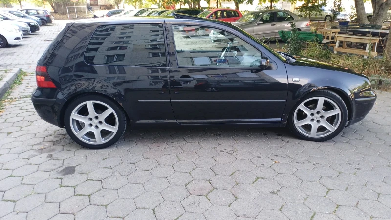 VW Golf Цял за части, снимка 4 - Автомобили и джипове - 52394935