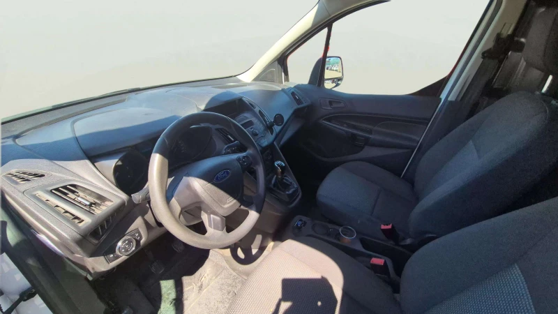 Ford Connect 1.5 TDCi, снимка 10 - Автомобили и джипове - 52089520