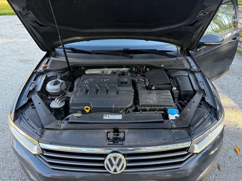 VW Passat TDI Avtomat БАРТЕР Keyles Navi Podgrev , снимка 16 - Автомобили и джипове - 52389127