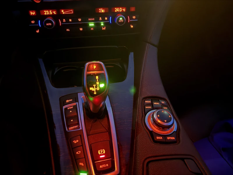 BMW 640, снимка 14 - Автомобили и джипове - 52688313