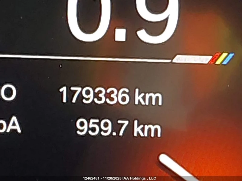 BMW 320 * I XDRIVE * CARFAX * БЕЗ ПЪРВОНАЧАЛНА ВНОСКА, снимка 16 - Автомобили и джипове - 52735249