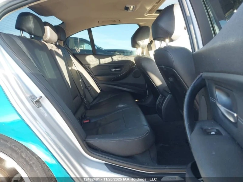 BMW 320 * I XDRIVE * CARFAX * БЕЗ ПЪРВОНАЧАЛНА ВНОСКА, снимка 8 - Автомобили и джипове - 52735249