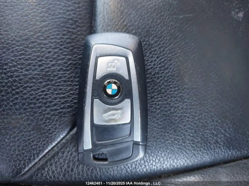 BMW 320 * I XDRIVE * CARFAX * БЕЗ ПЪРВОНАЧАЛНА ВНОСКА, снимка 11 - Автомобили и джипове - 52735249