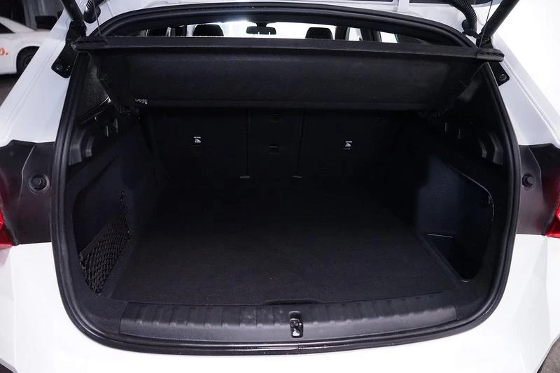 BMW iX1 30 - xDrive - Electric, снимка 13 - Автомобили и джипове - 54268635