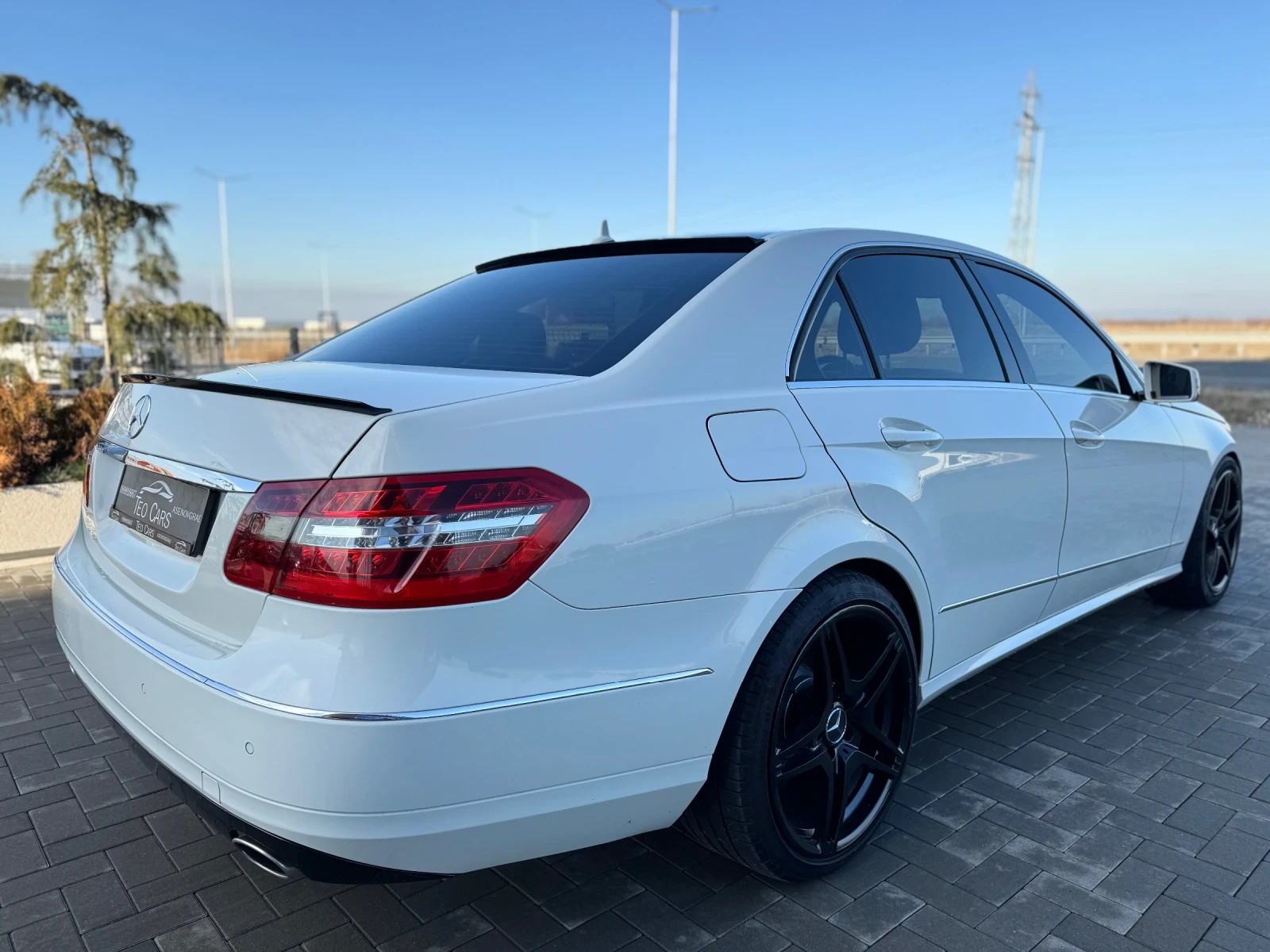 Mercedes-Benz E 350 CDI 231к.с / AVANTGARDE / KOJA / CAMERA / XENON - изображение 8