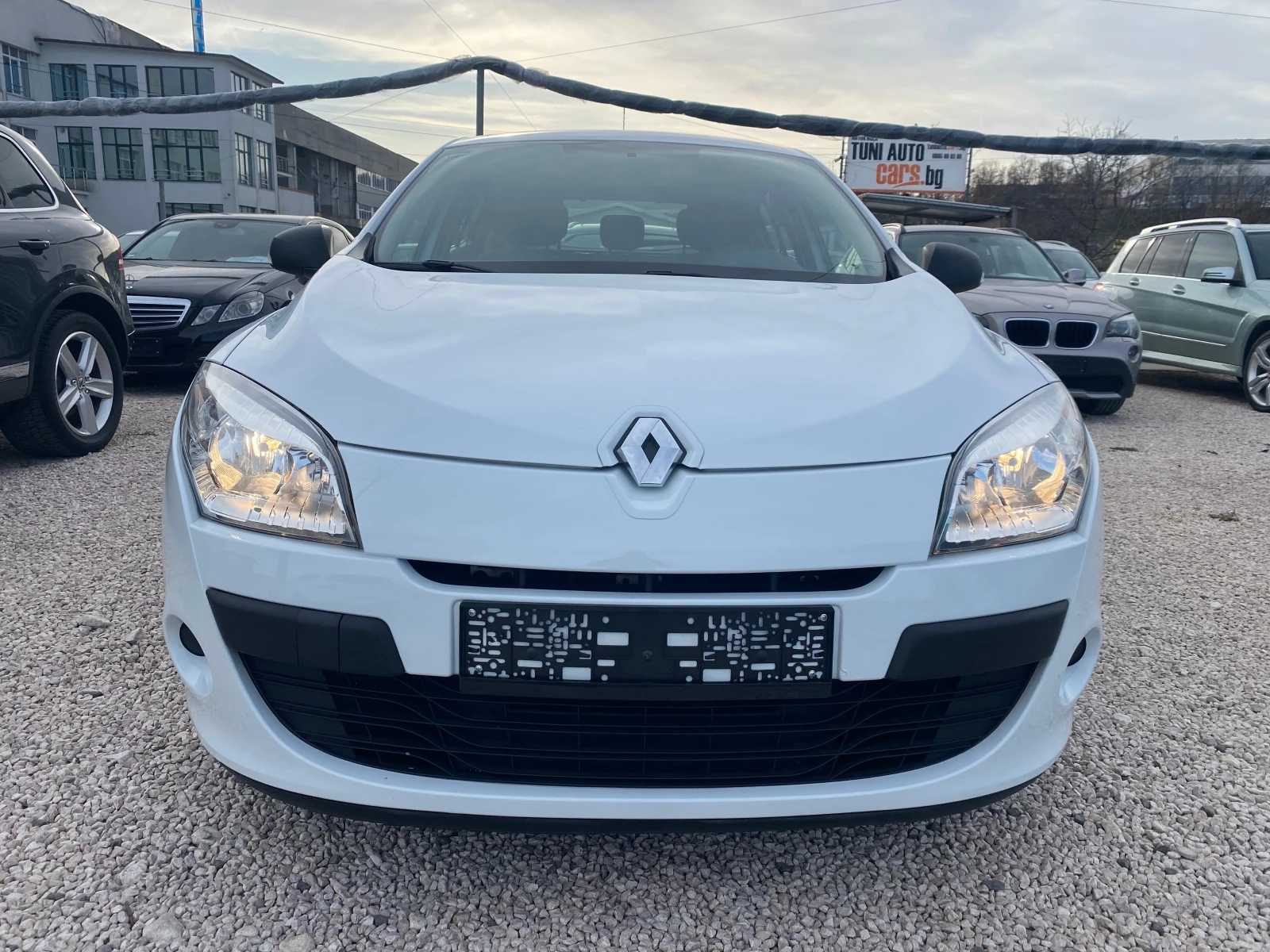 Renault Megane 1.6i, 107х.км.ЕВРО5 - изображение 7