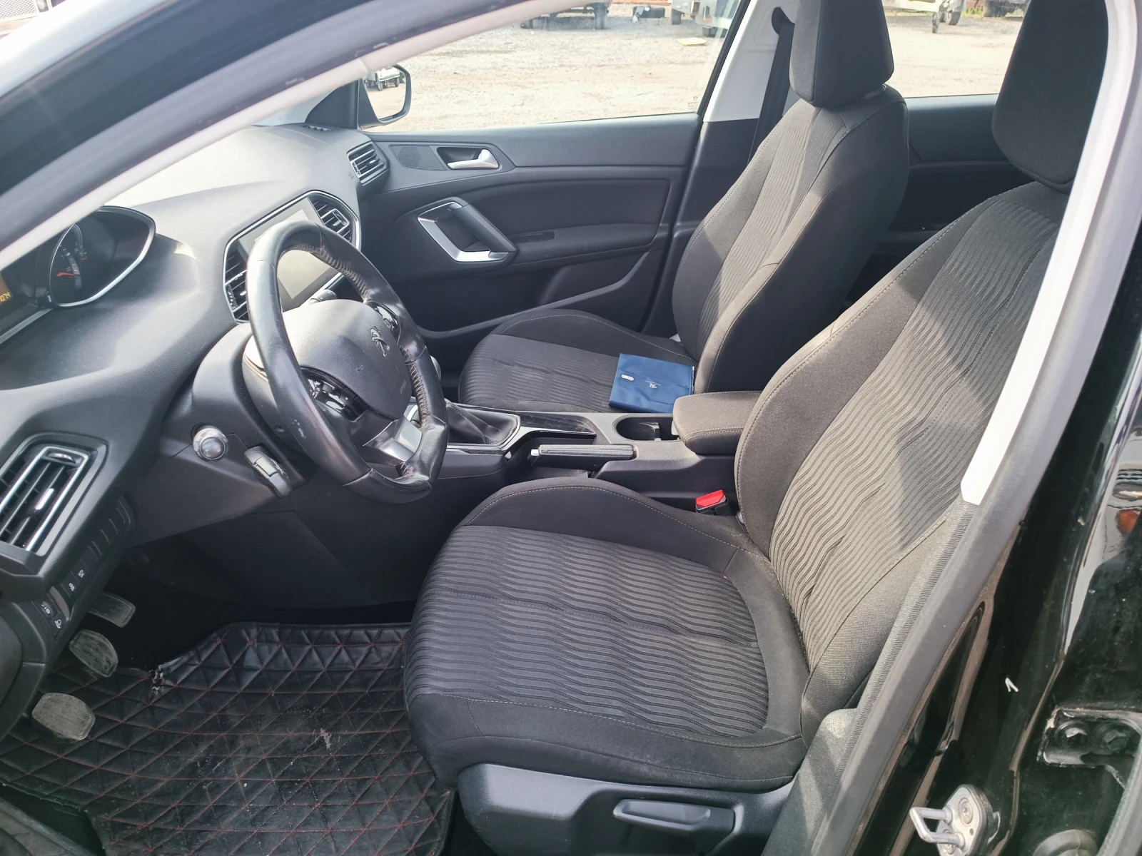 Peugeot 308 1.6HDI ACTIVE EURO 5  - изображение 8
