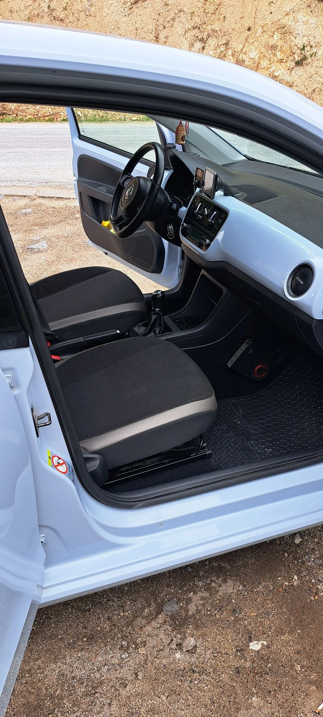 VW Up  - изображение 10