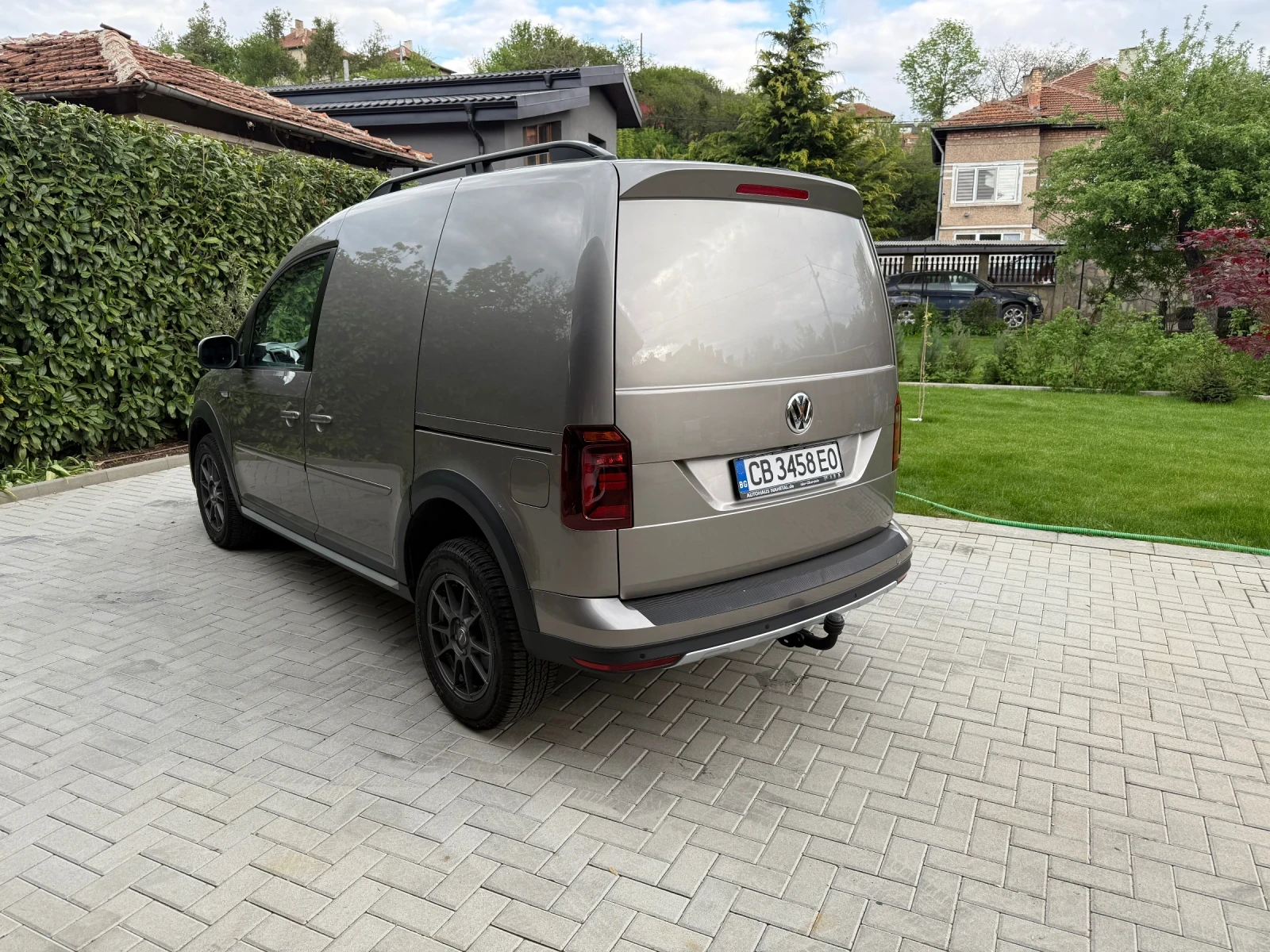 VW Caddy Alltrack DSG 4x4 Distronik navi kamera - изображение 5