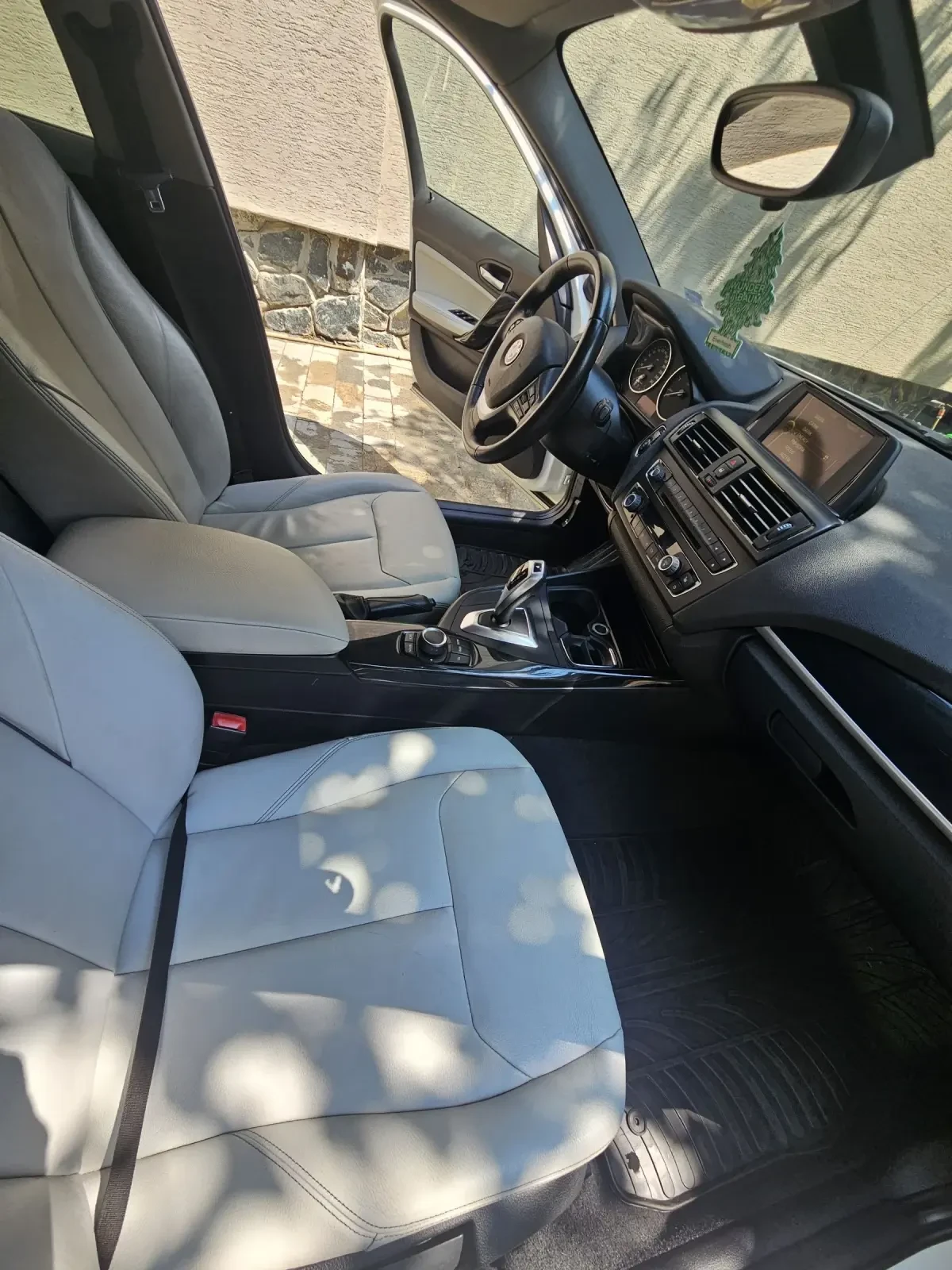 BMW 116 Автоматик - изображение 6