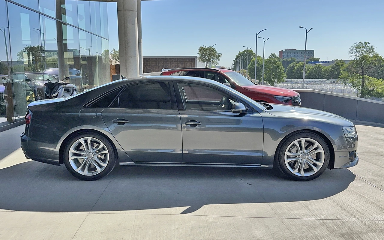 Audi S8 4.0 TFSI quattro - изображение 3