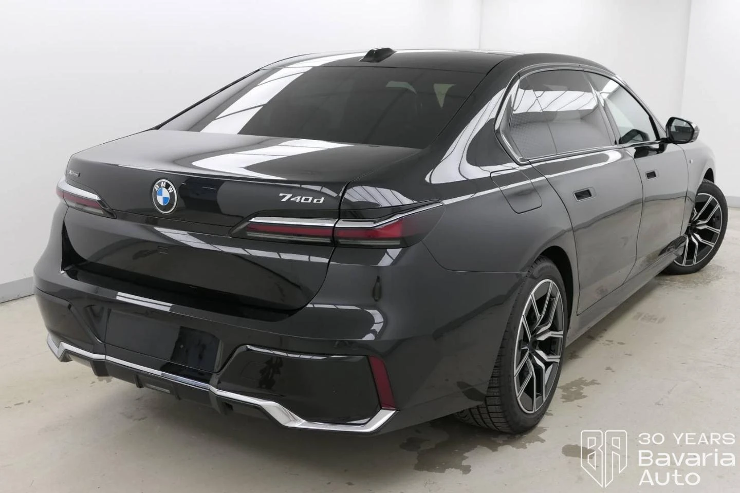 BMW 740 d xDrive M Sport Paket - изображение 3