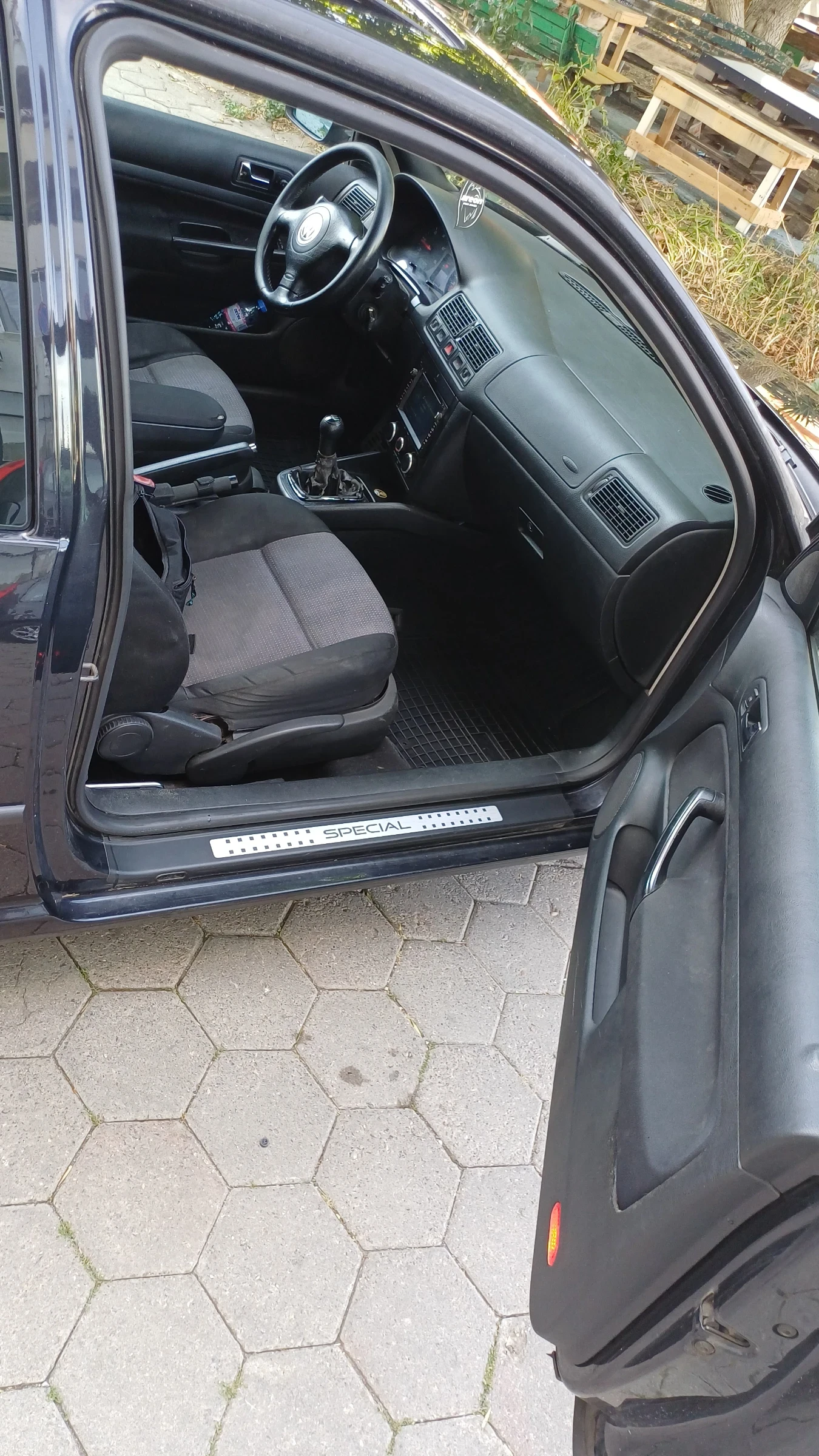 VW Golf Цял за части - изображение 10