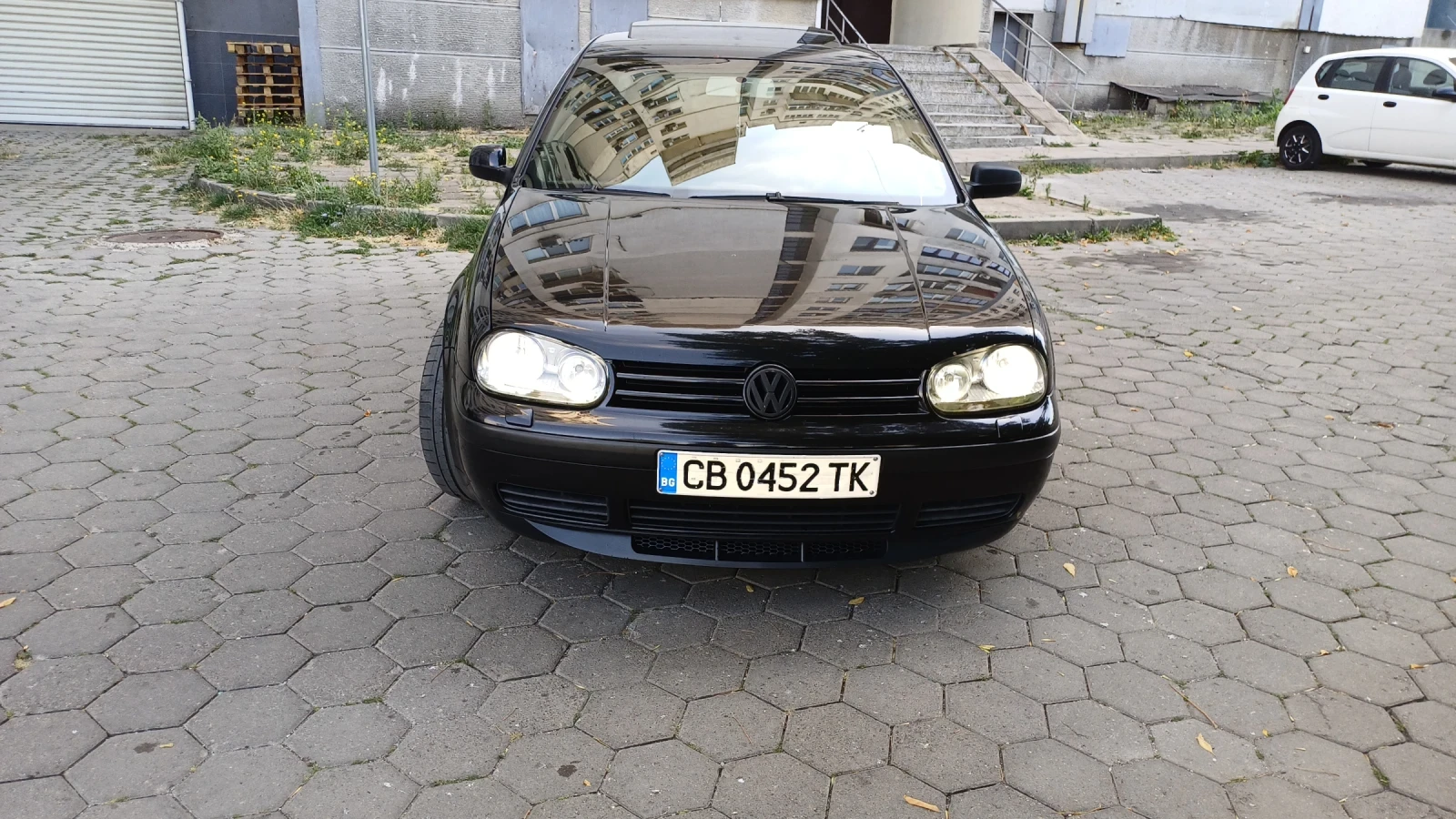 VW Golf Цял за части - изображение 2