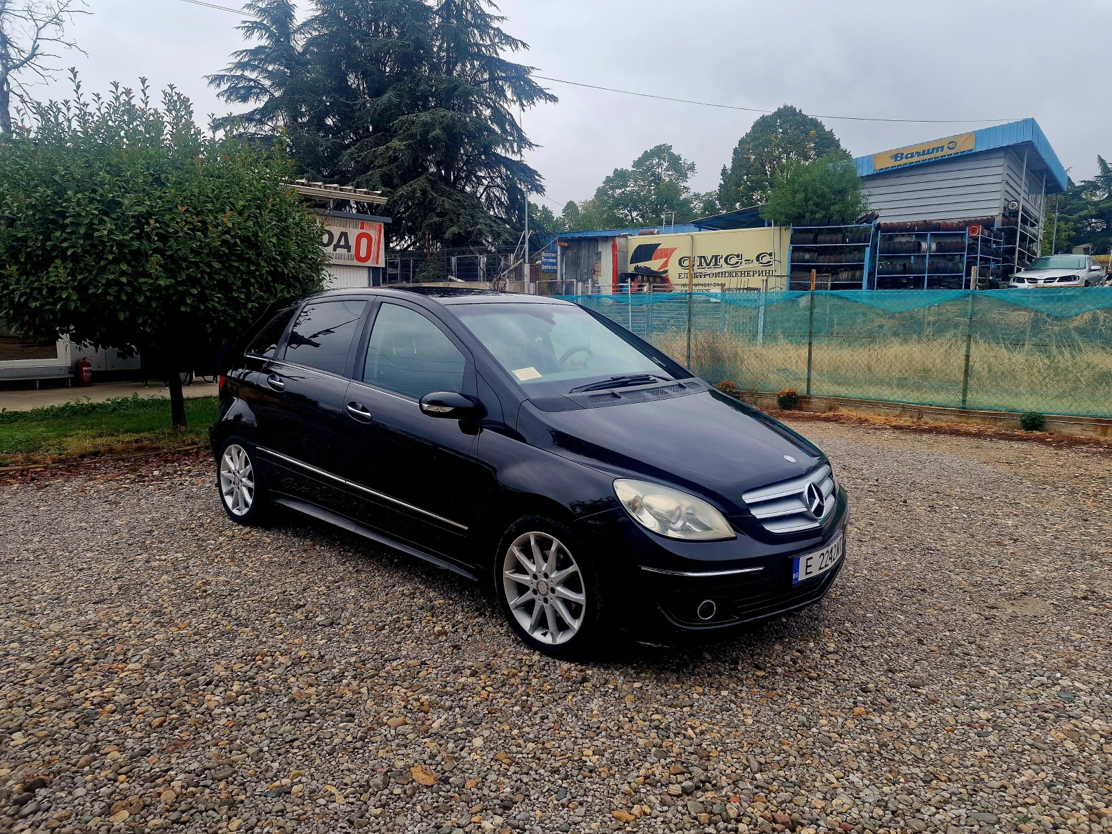 Mercedes-Benz B 180 AUTOMATIC - изображение 3