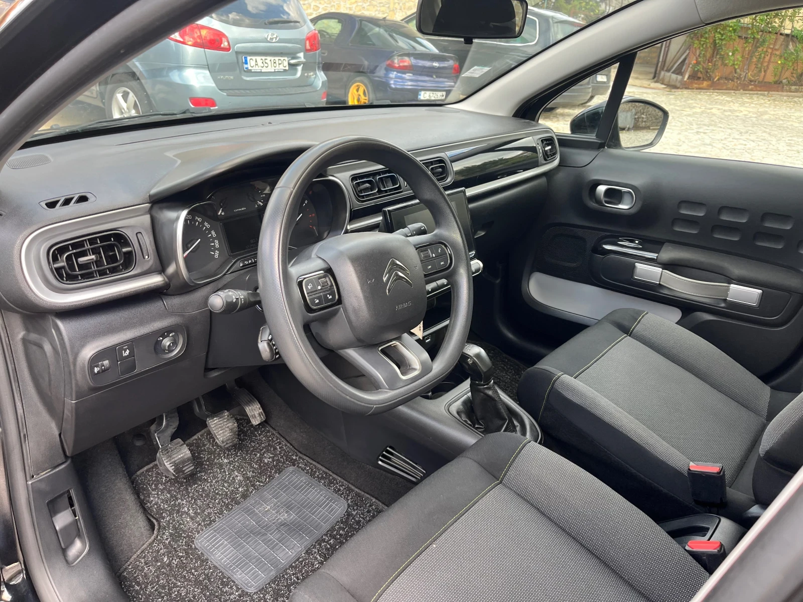 Citroen C3 * CarPlay* LineAssist  | Mobile.bg   9