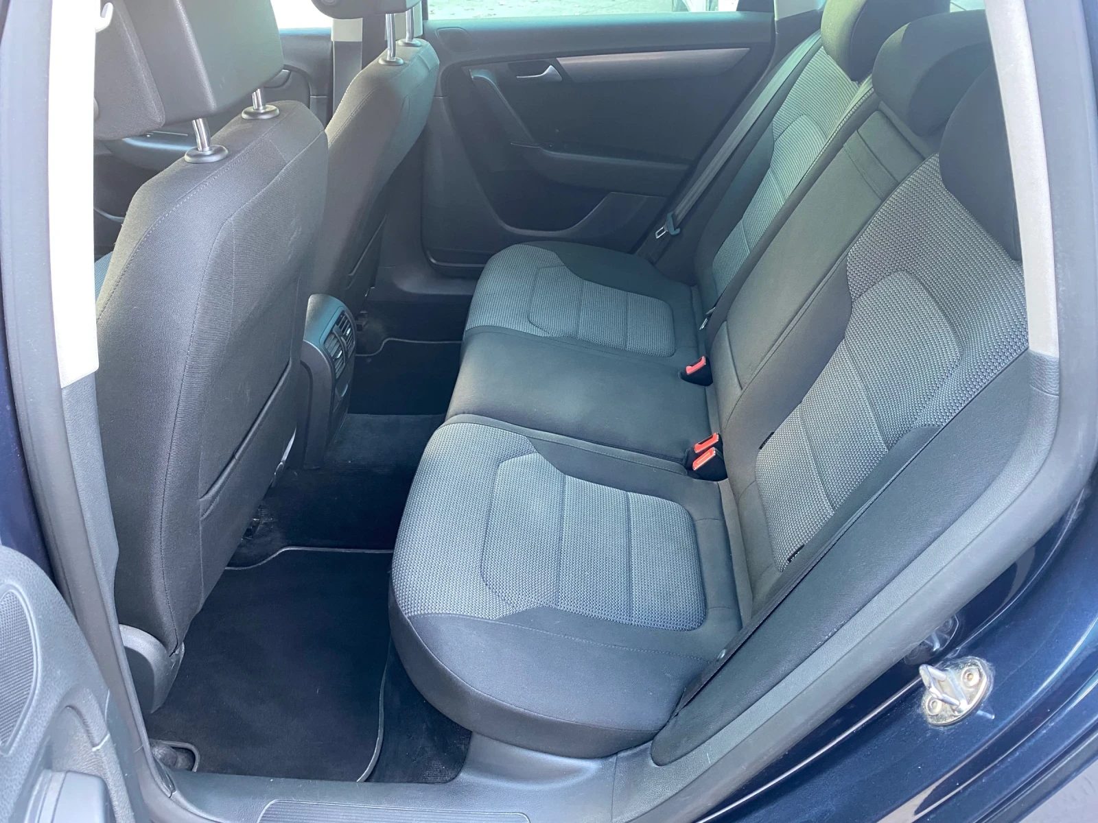 VW Passat 2.0TDI 140HP 4x4 | Mobile.bg   12