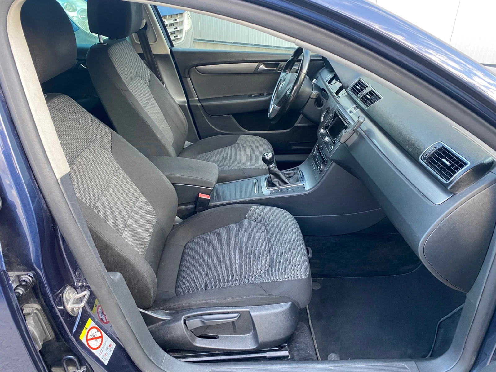 VW Passat 2.0TDI 140HP 4x4 | Mobile.bg   9