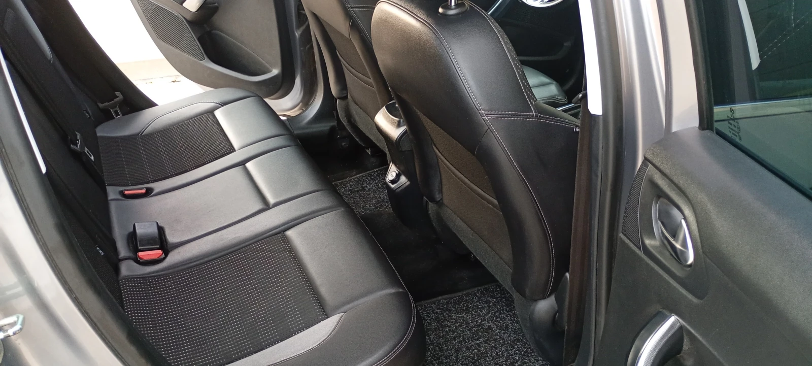 Peugeot 2008 1.6 HDI | Mobile.bg   12