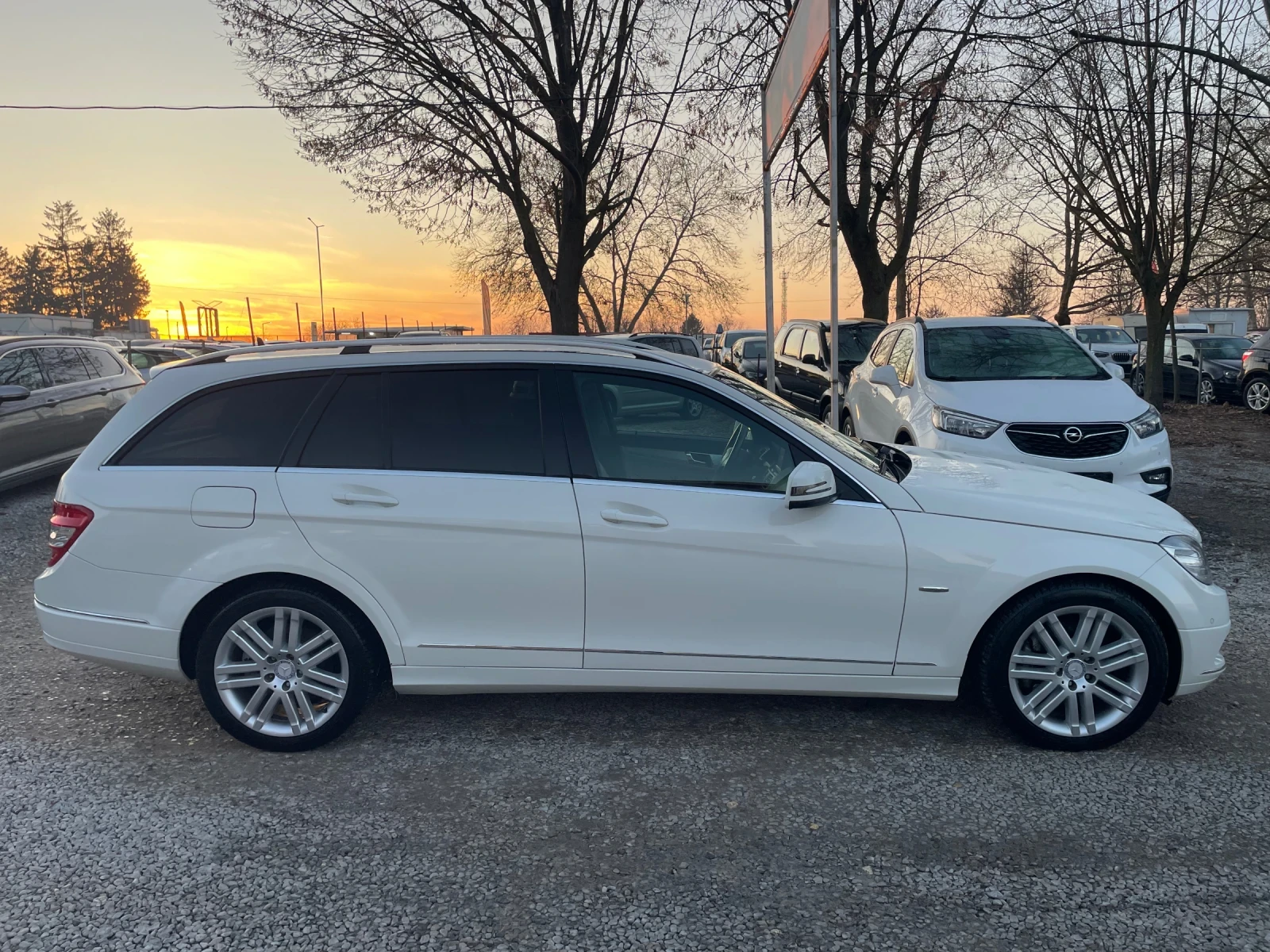 Mercedes-Benz C 350 4Matik\KOJA\NAVI\AVANTGARDE\ | Mobile.bg � ����������� 2