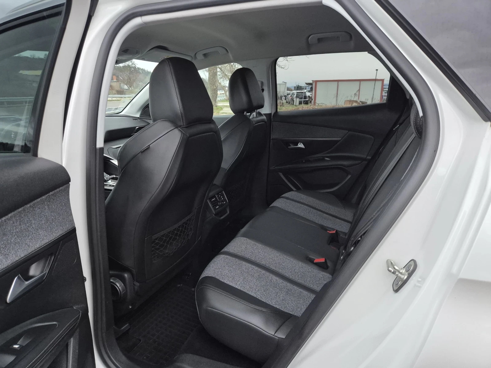 Peugeot 3008  ALLURE/1, 5hdi/EAT8/LED/ | Mobile.bg � ����������� 11