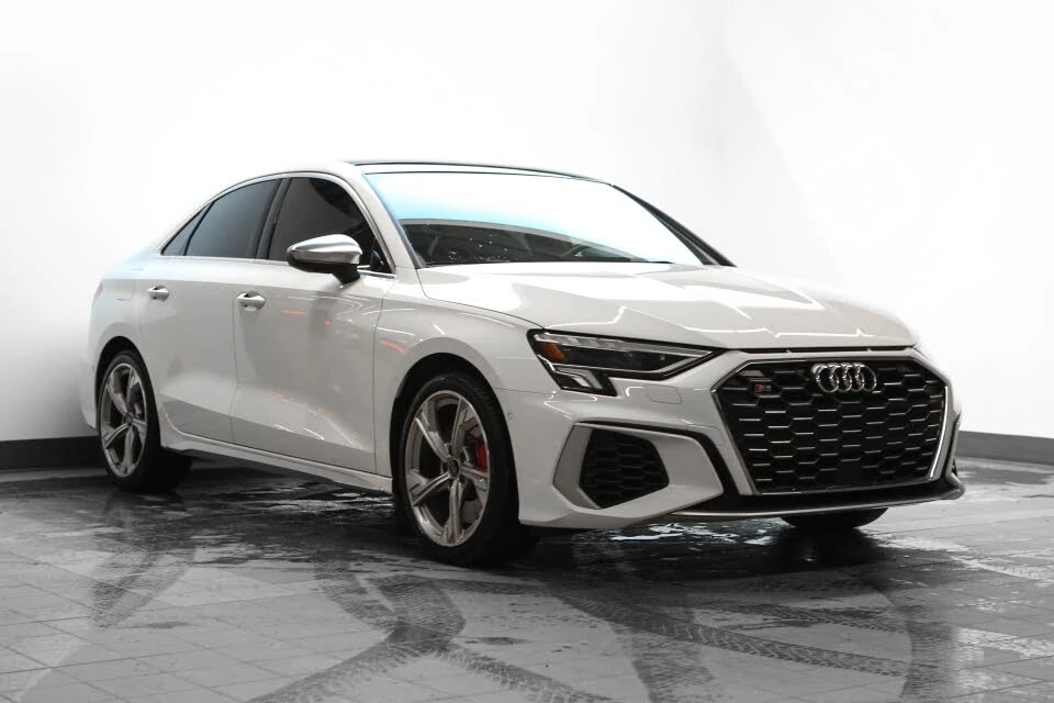 Audi S3 2.0 TFSI quattro * АвтоКредит* (Цена до БГ) , снимка 2 - Автомобили и джипове - 53738773