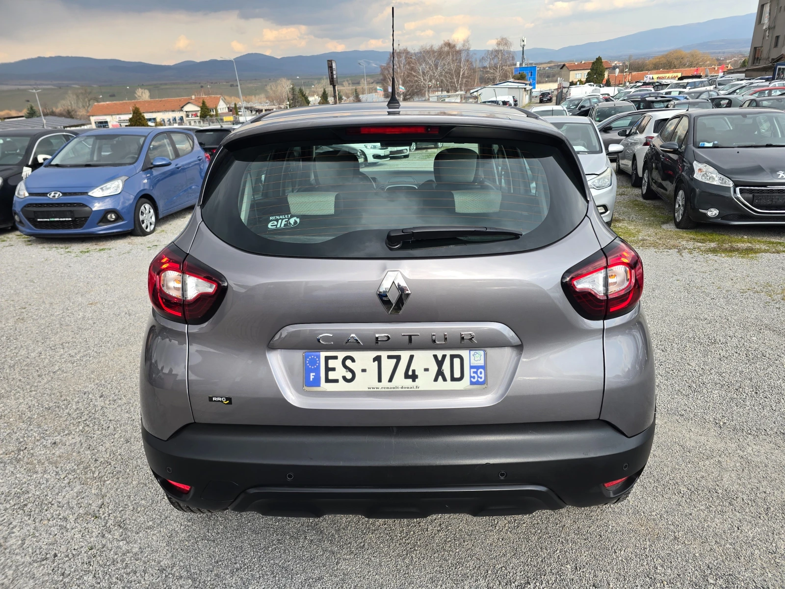 Renault Captur 1.5DCI-90K.C, AVTOMATIK-NAVI EURO6B, снимка 6 - Автомобили и джипове - 53755892