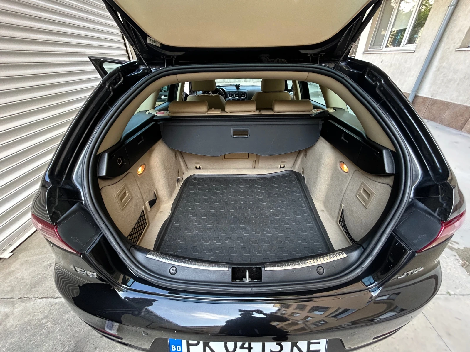 Alfa Romeo 159 sportwagon 2.0 jtdm 170hp, снимка 3 - Автомобили и джипове - 54735741
